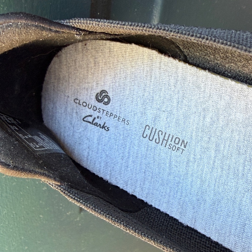 Clarks Cloudsteppers black ballet flat removeable… - image 12